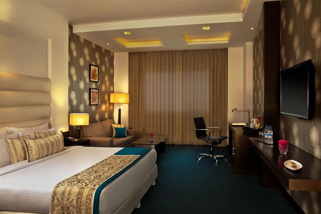 Golden Tulip Bhiwadi Hotel Ruang foto